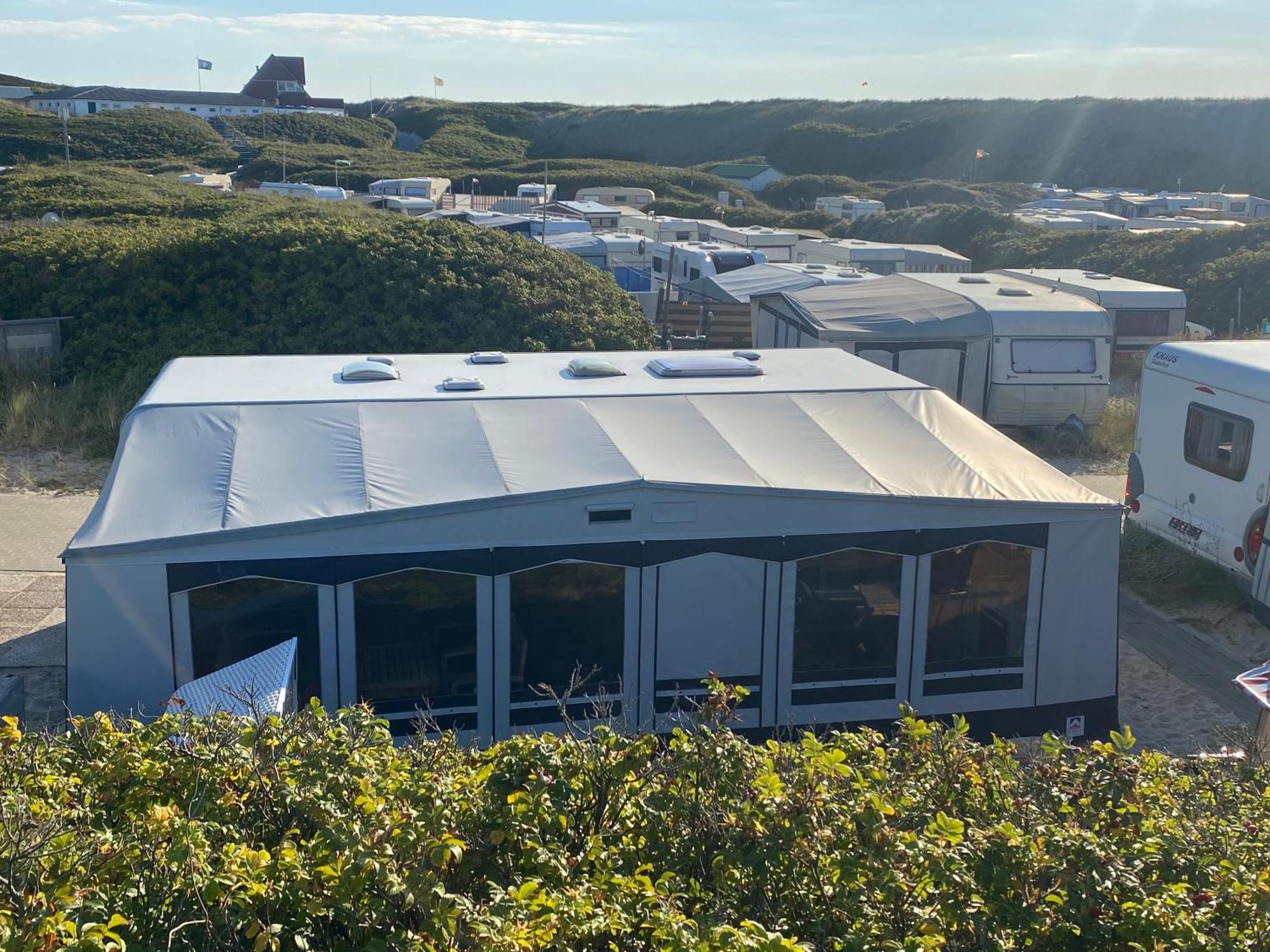 Wohnwagenvermietung Hoernum / Sylt Екстериор снимка