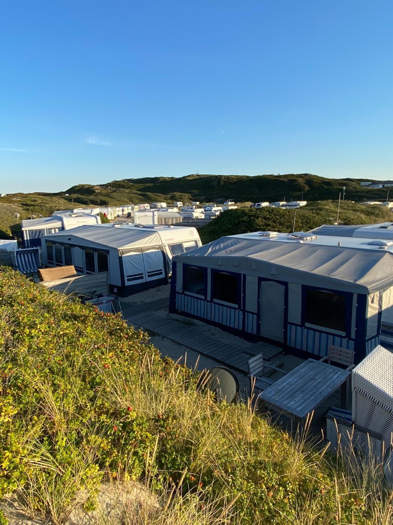 Wohnwagenvermietung Hoernum / Sylt Екстериор снимка